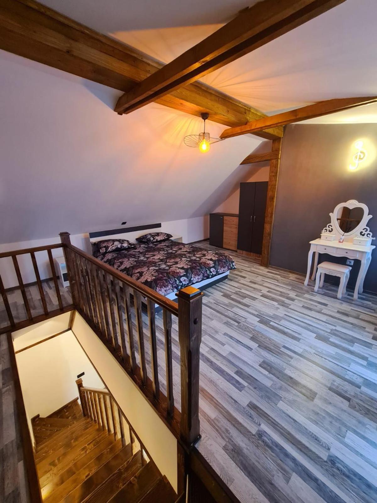 Apartament Delia Brasov Exterior photo